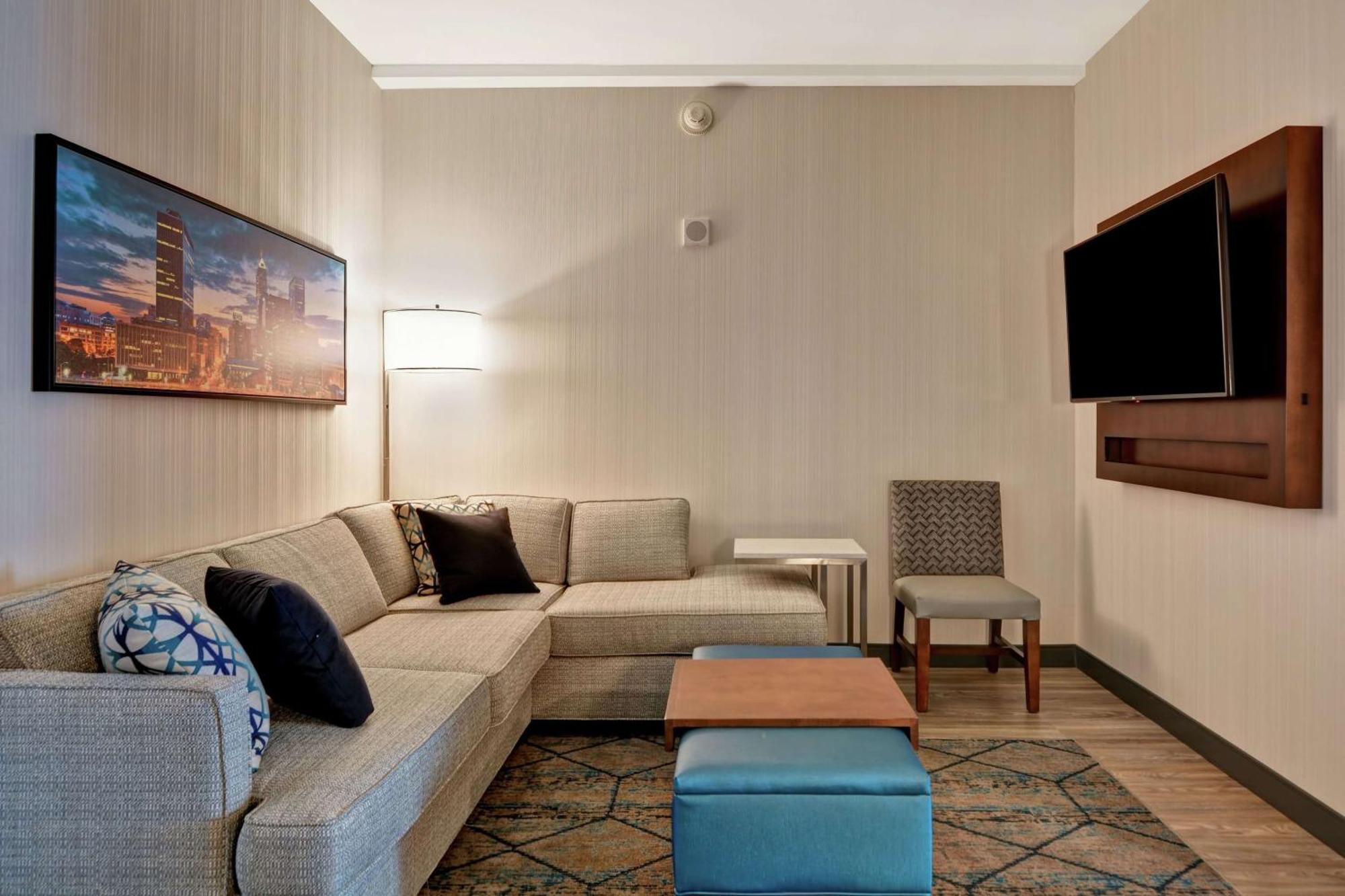 Embassy Suites By Hilton Plainfield Indianapolis Airport Esterno foto