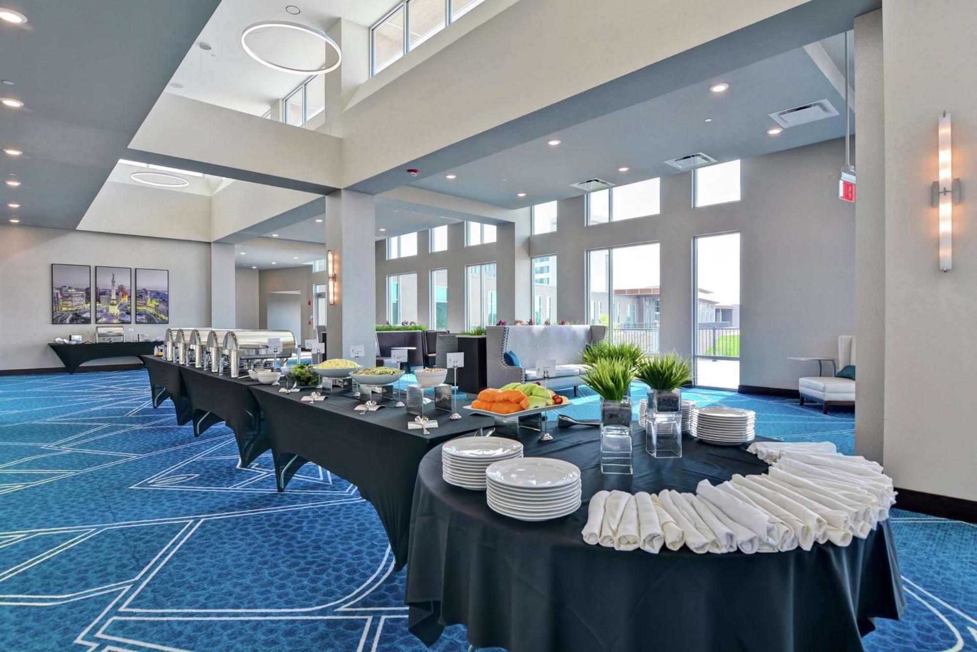 Embassy Suites By Hilton Plainfield Indianapolis Airport Esterno foto
