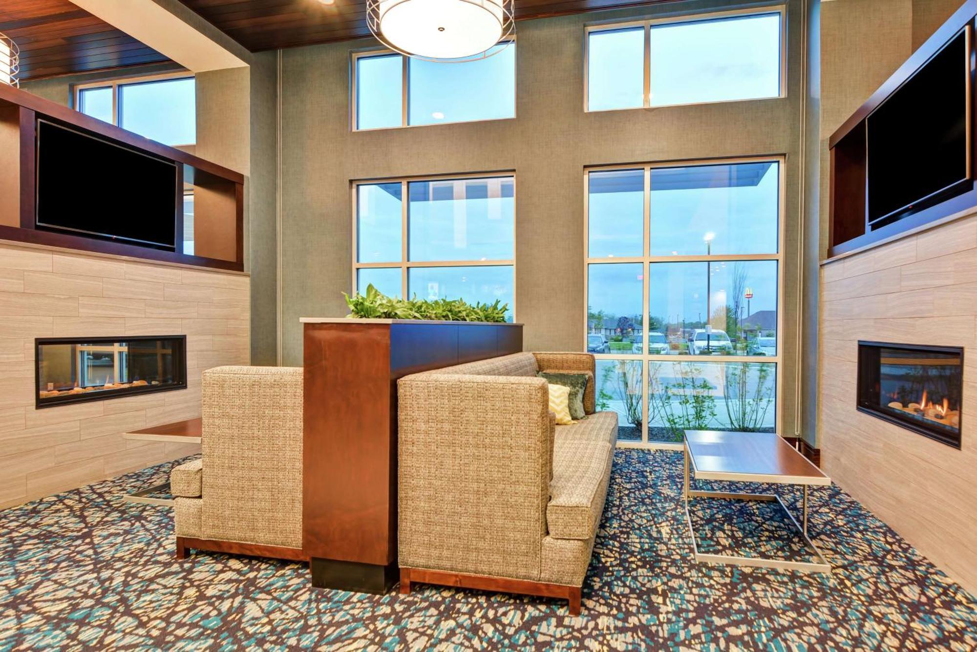 Embassy Suites By Hilton Plainfield Indianapolis Airport Esterno foto